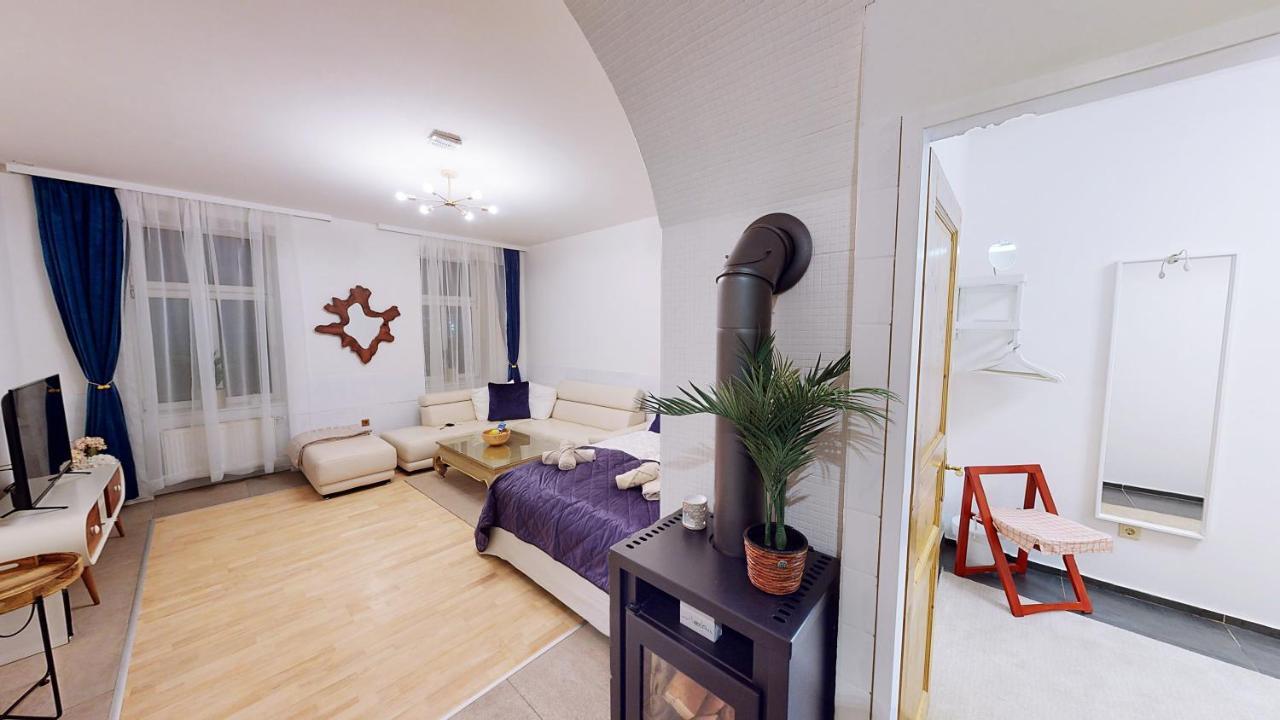 Apartment Wood Vienna Exterior photo